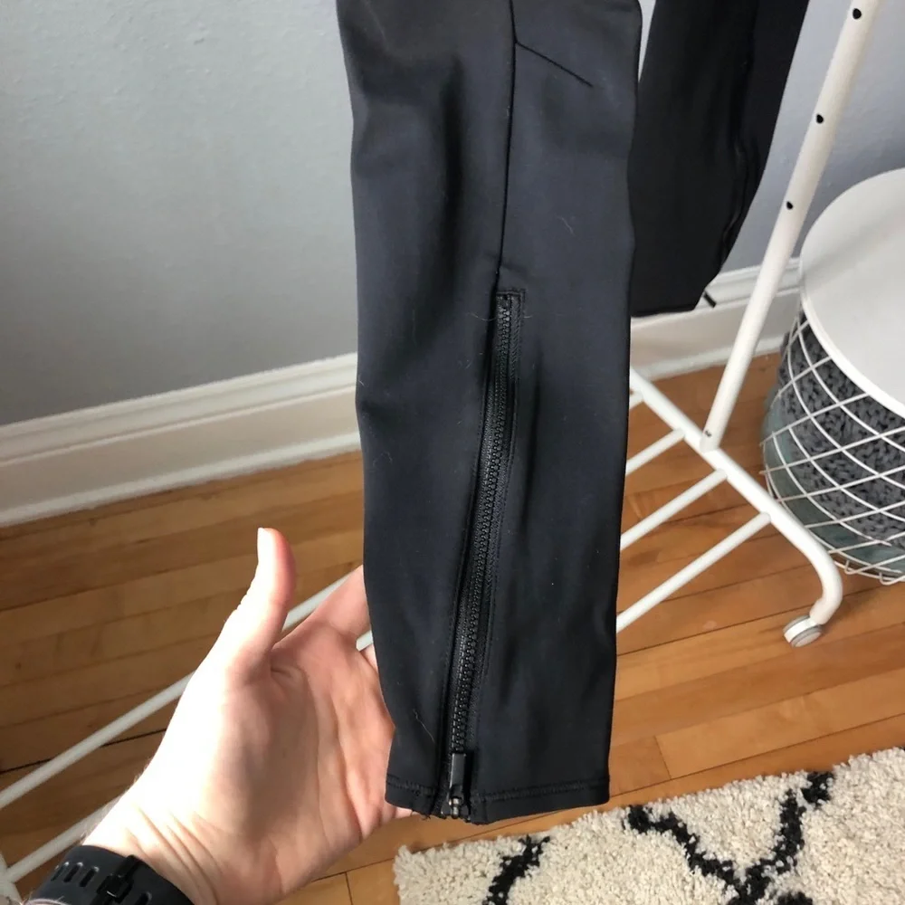 Athleta Leggings like new size xs
